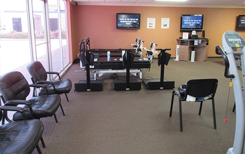 Photo of Optimal Health Auto Accident Injury Chiropractic's interior office